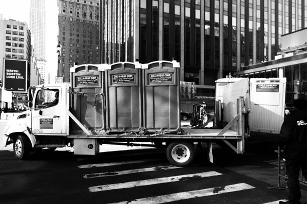 Best Local porta potty services  in Menomonee Falls, WI